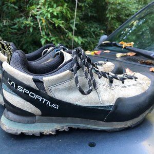 La Sportiva Boulder X approach shoes